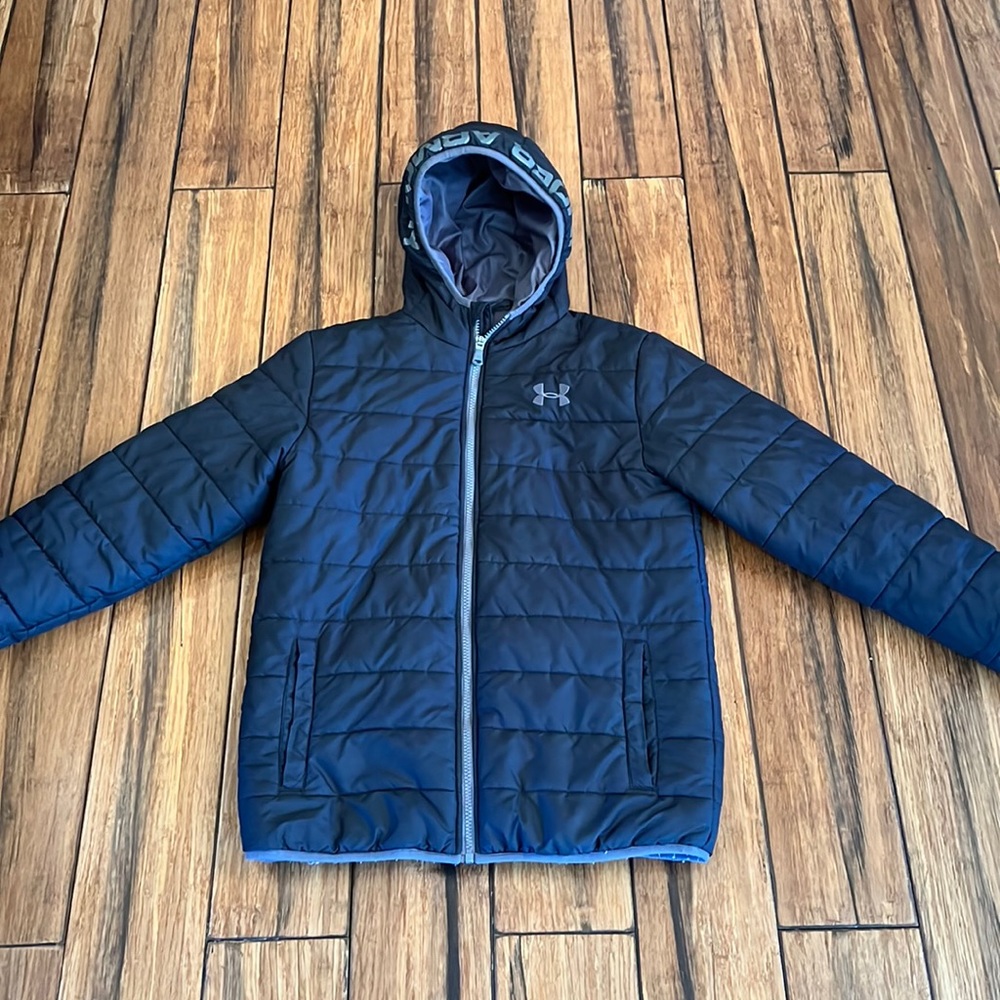 Boys large under armor winter coat
